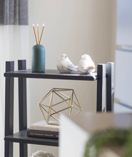 Load image into Gallery viewer, Wylie Vase - Everlasting Candle Co