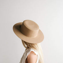 Load image into Gallery viewer, Dahlia Boater