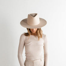 Load image into Gallery viewer, Dakota Triangle Crown