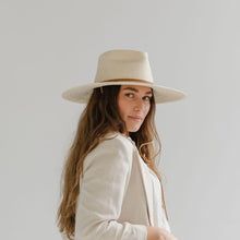 Load image into Gallery viewer, River Guatemalan Palm Hat